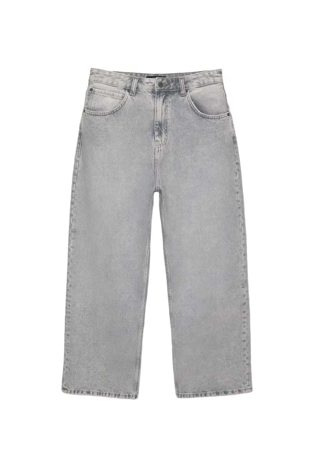 Loose baggy jeans
