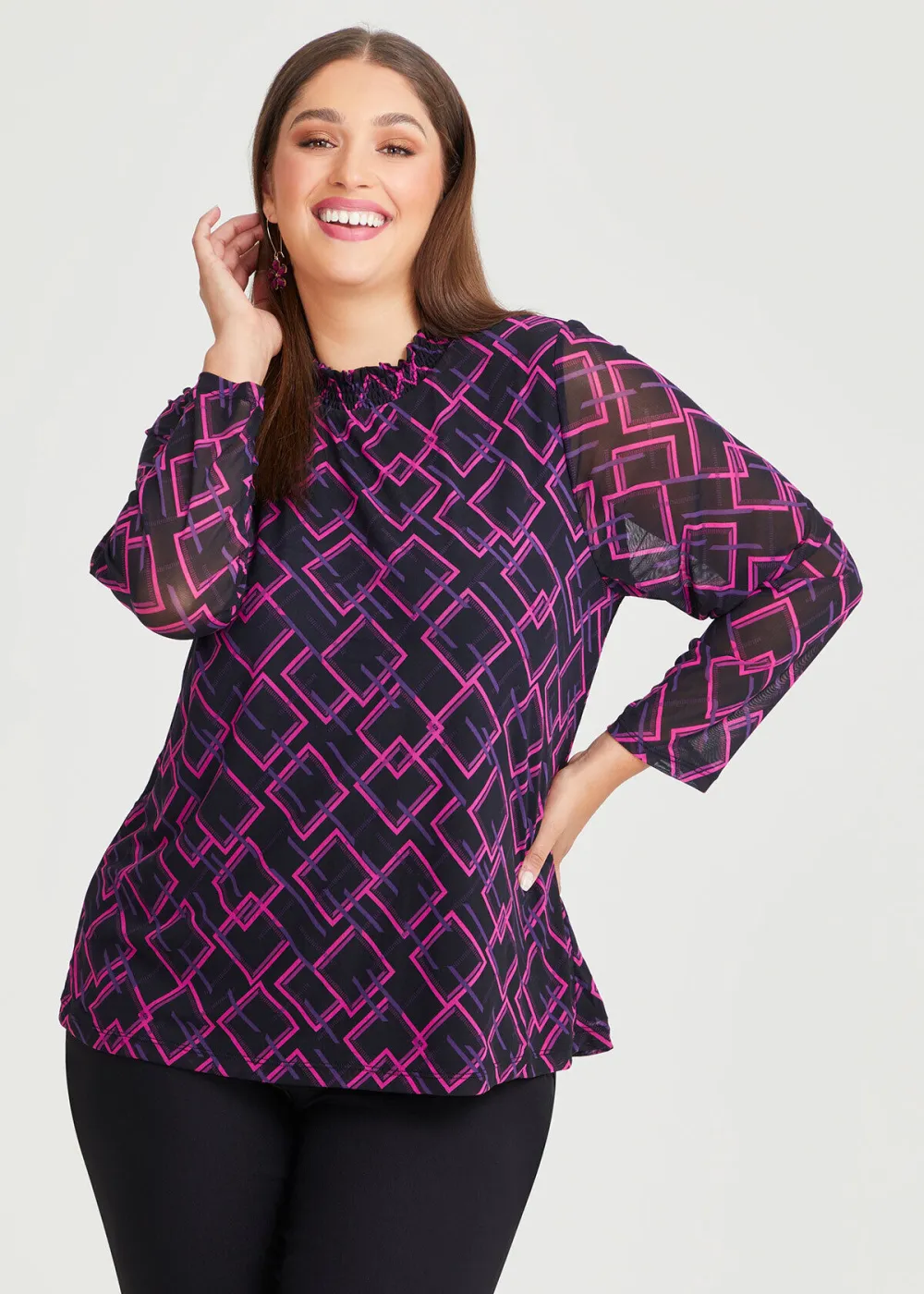 Mesh Abstract Geo Bonnie Top