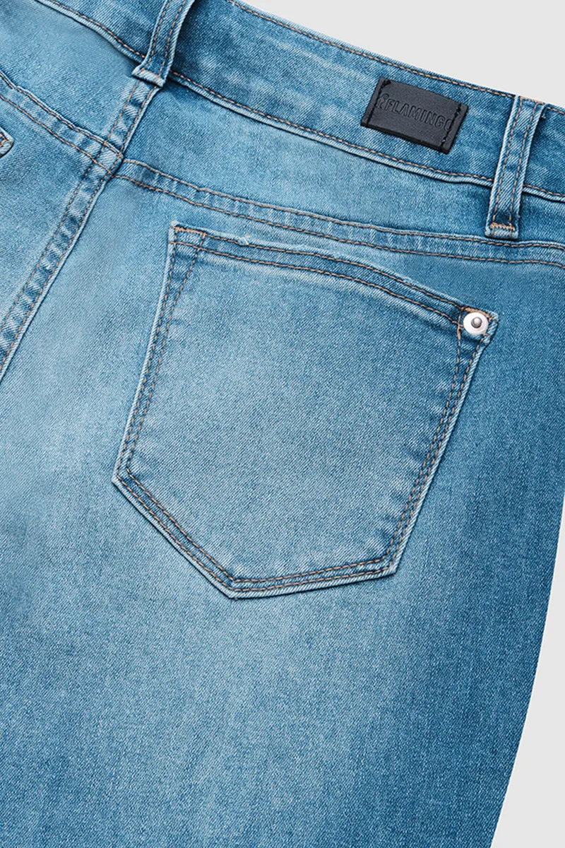 Wash Stretchy Roll Hem Mid Waist Capri Jeans