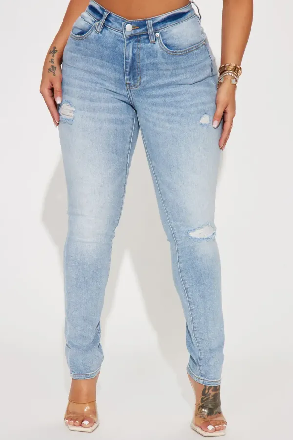 Seven Heavens Stretch Skinny Jeans - Light Wash