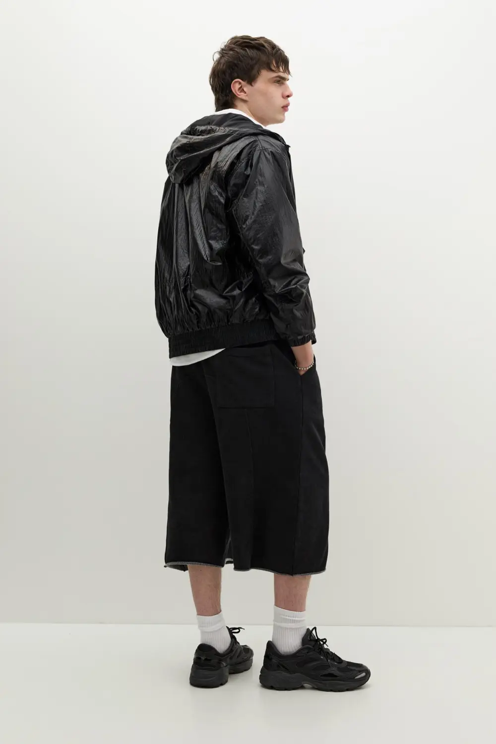 Frayed hem tracksuit Bermuda shorts