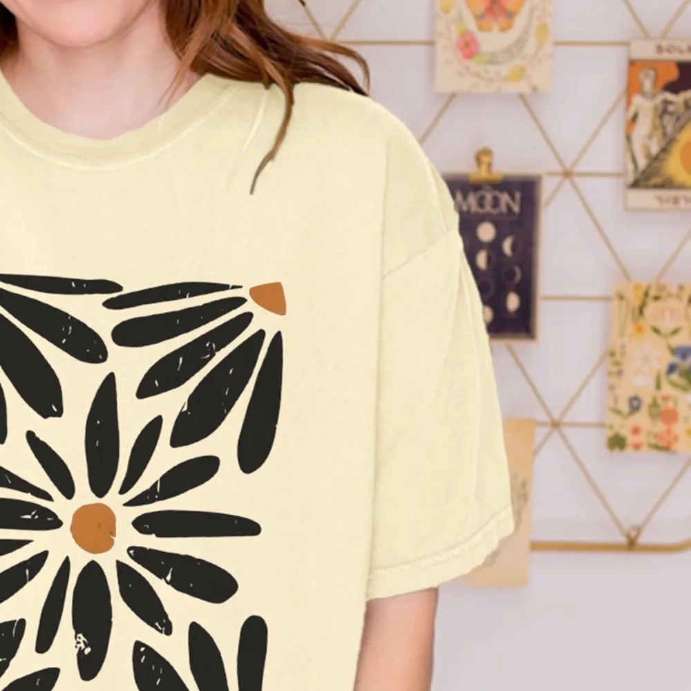 Round Neck Bohemian Print Women's Short Sleeve T-Shirt