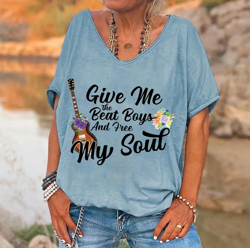 Give Me The Beat Boys And Free My Soul Print Women's T-shirt