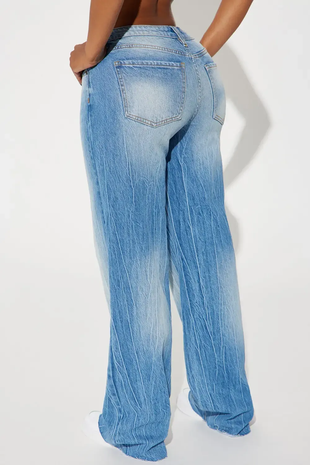 Lafayette Mid Rise Loose Jeans - Medium Wash