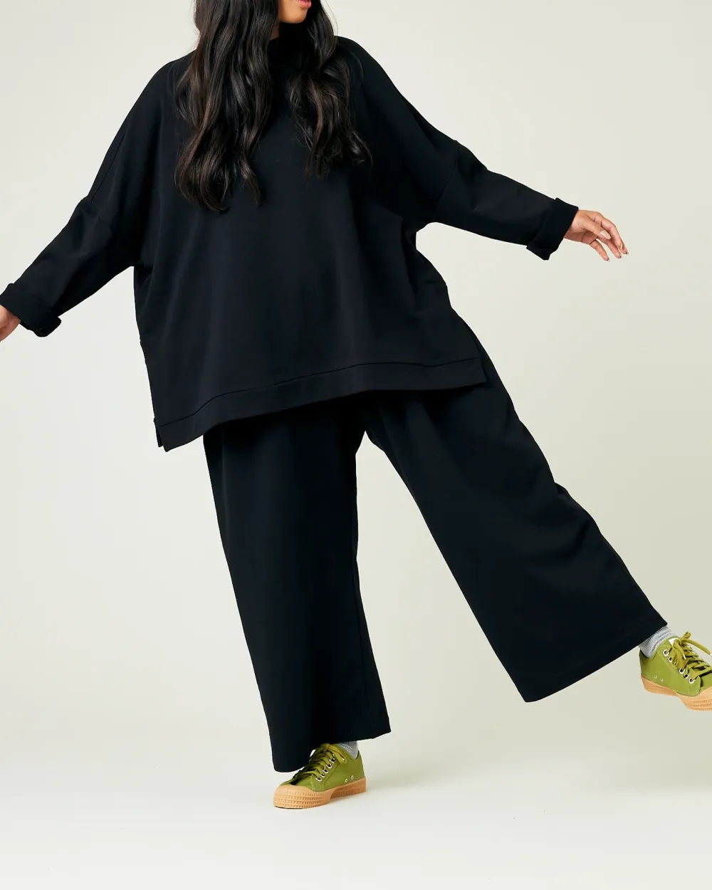 BLACK COTTON JERSEY TOP