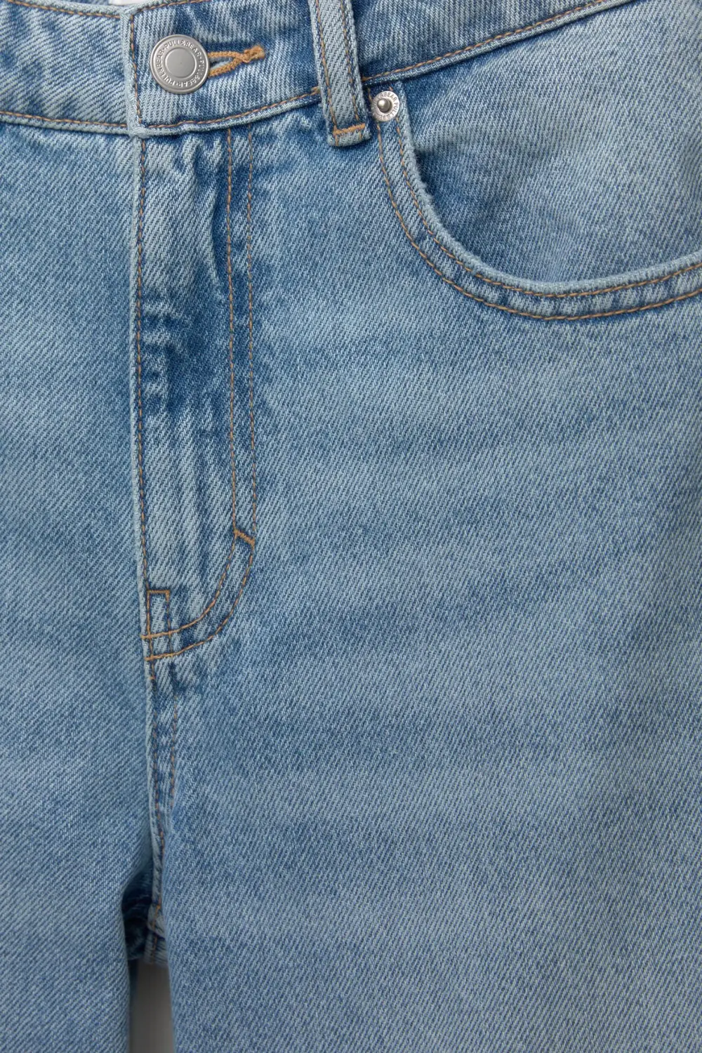 Jeans wide leg tiro alto