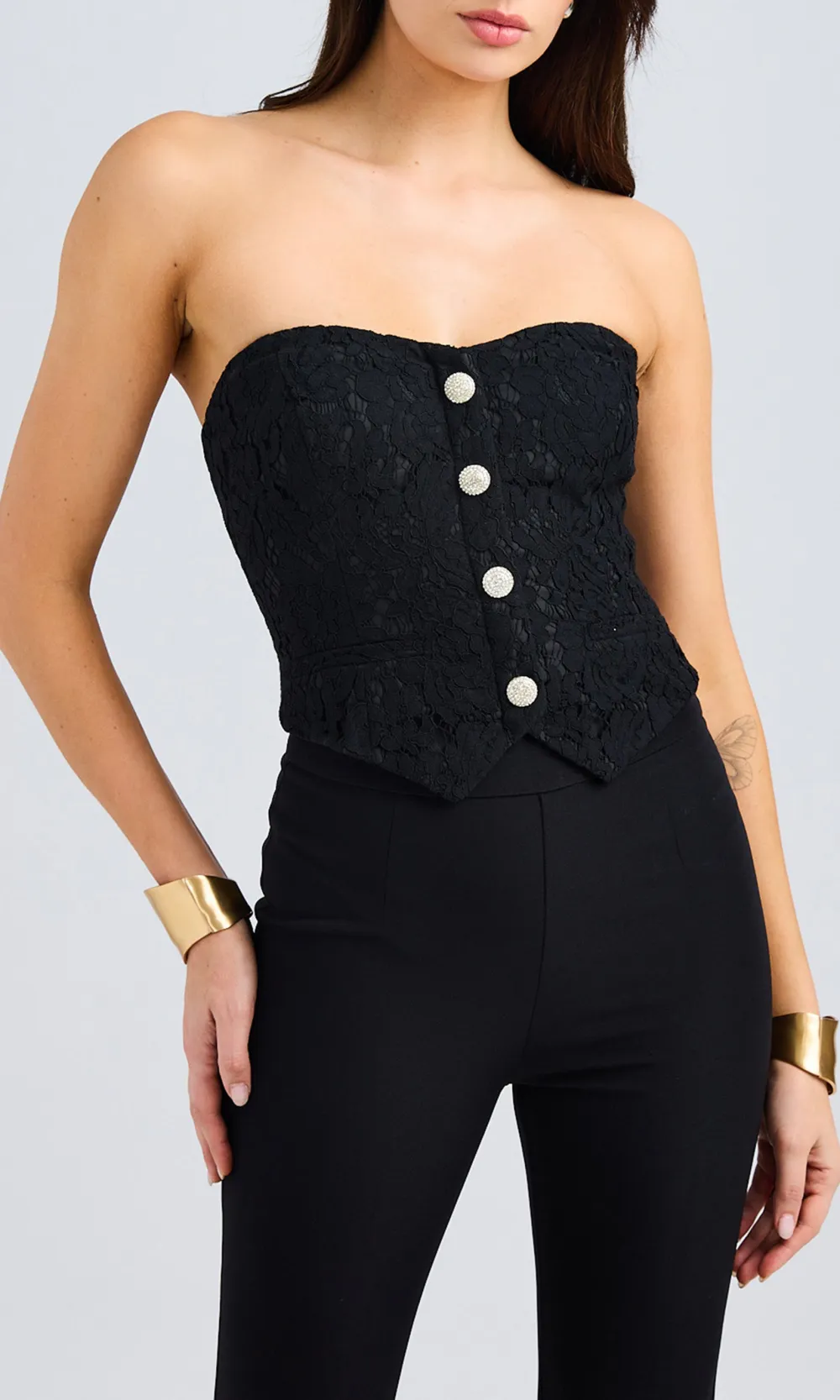 Arianna Lace Vestier