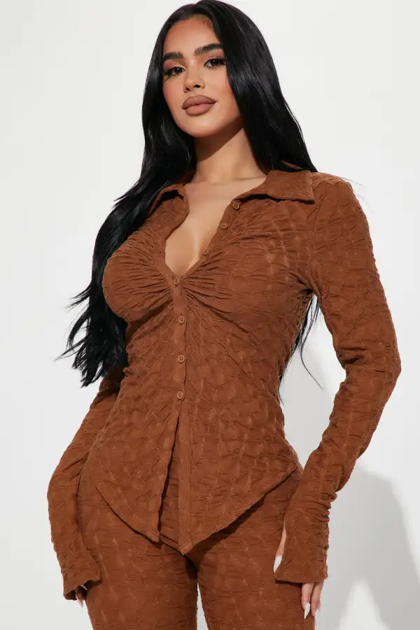 Petite Liliana Pant Set - Brown