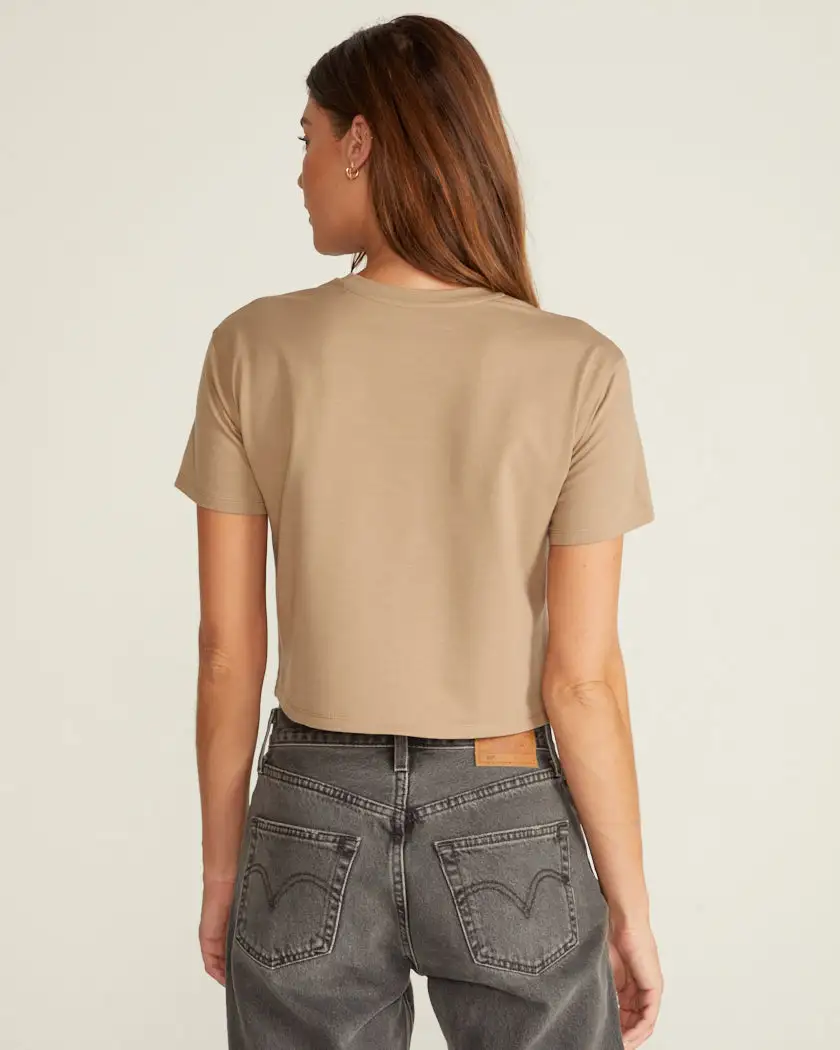 Essential Cropped Crew