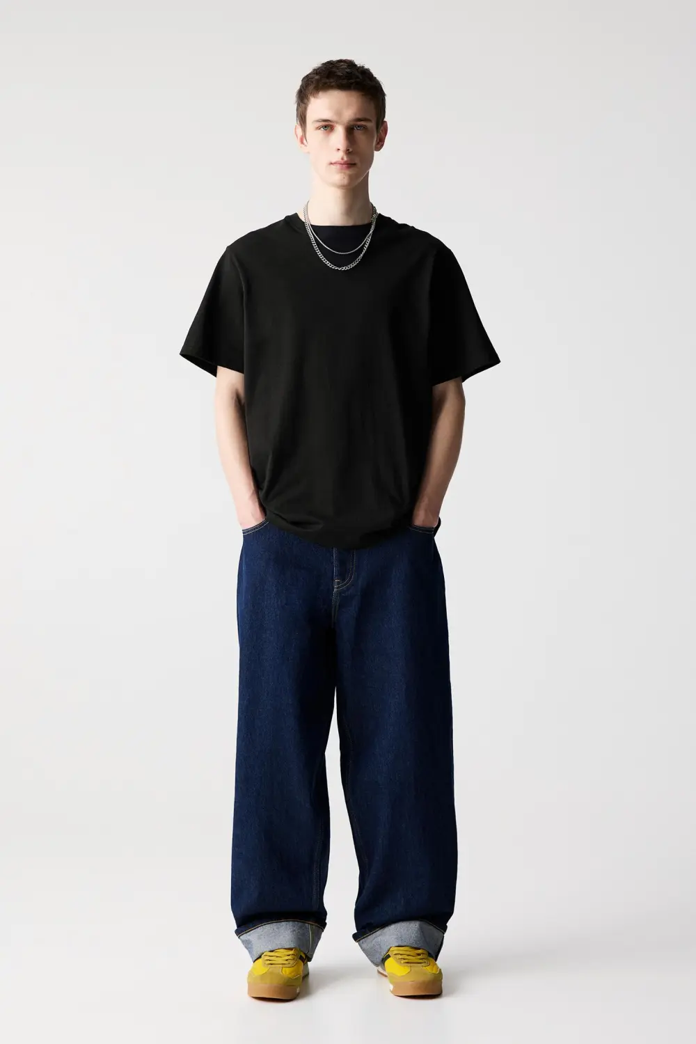 Basic short sleeve cotton T-shirt
