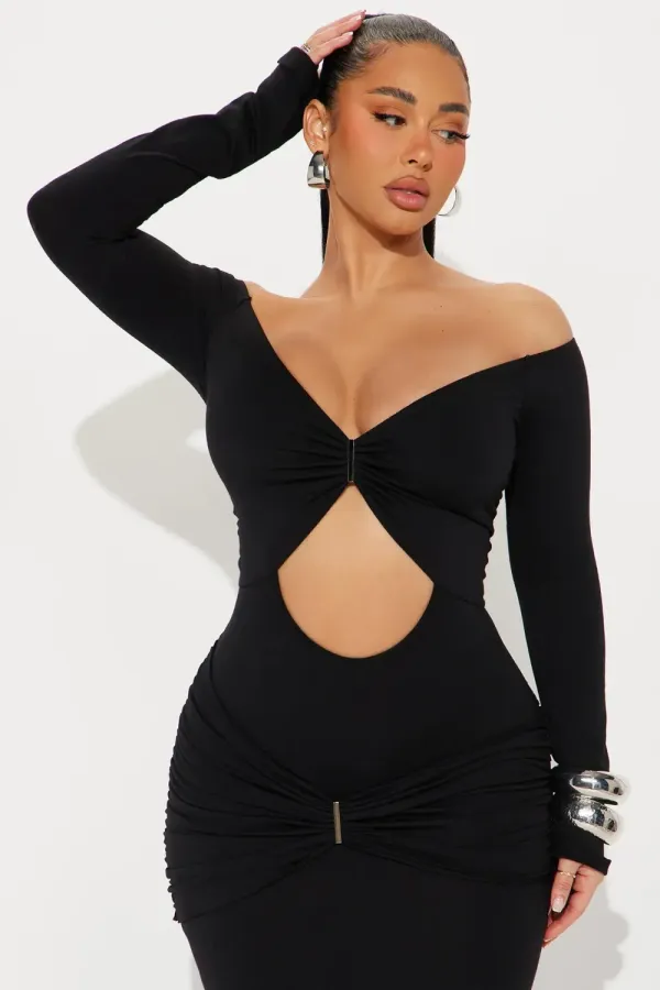 Allison Long Sleeve Maxi Dress - Black