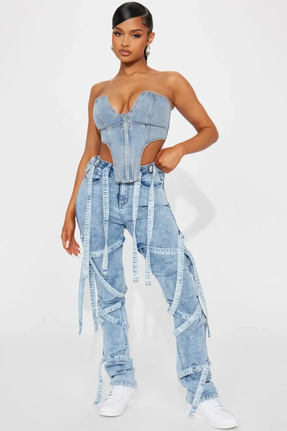 Strapped In Stretch Slim Straight Leg Jeans - Light Wash