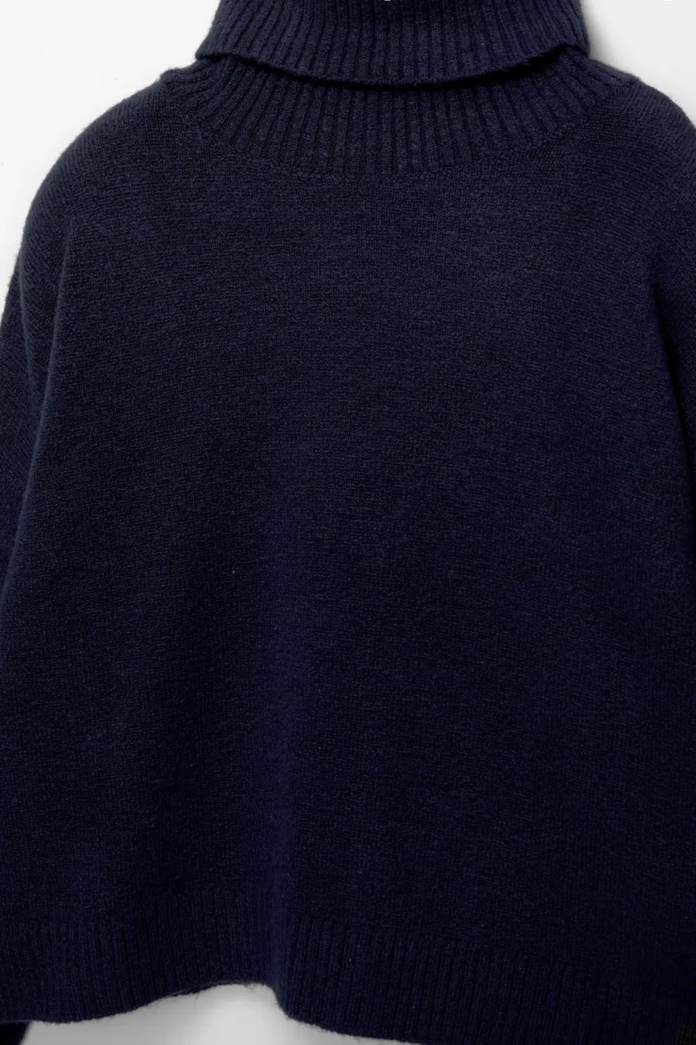 Jersey cuello alto soft touch