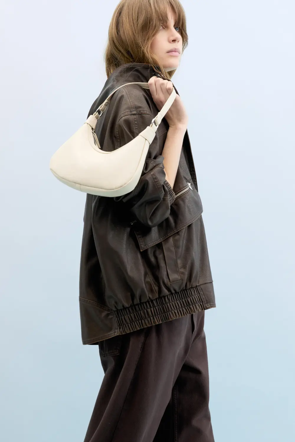 Bolso de hombro media luna