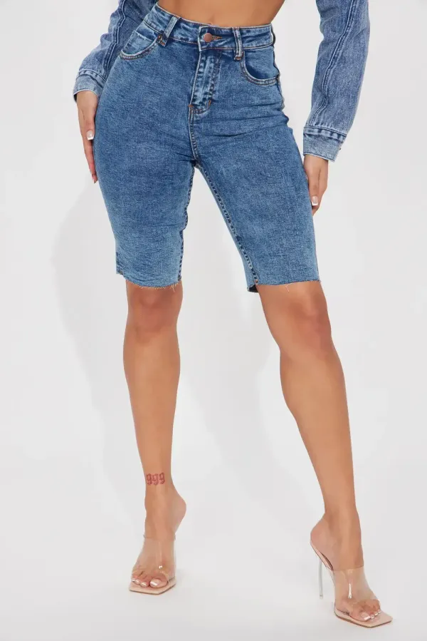 Somewhere Sunny Stretch Denim Bermuda Shorts - Medium Wash