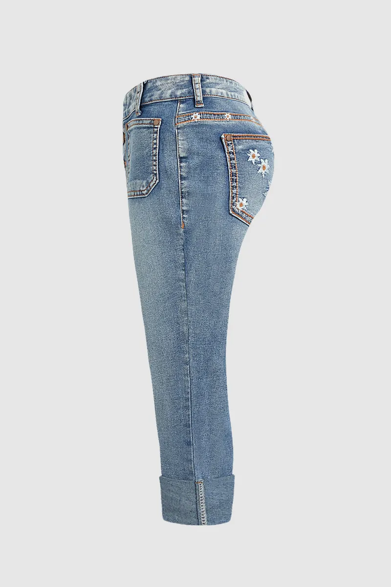 Floral Embroidered Button Fly Mid Rise Capri Jeans