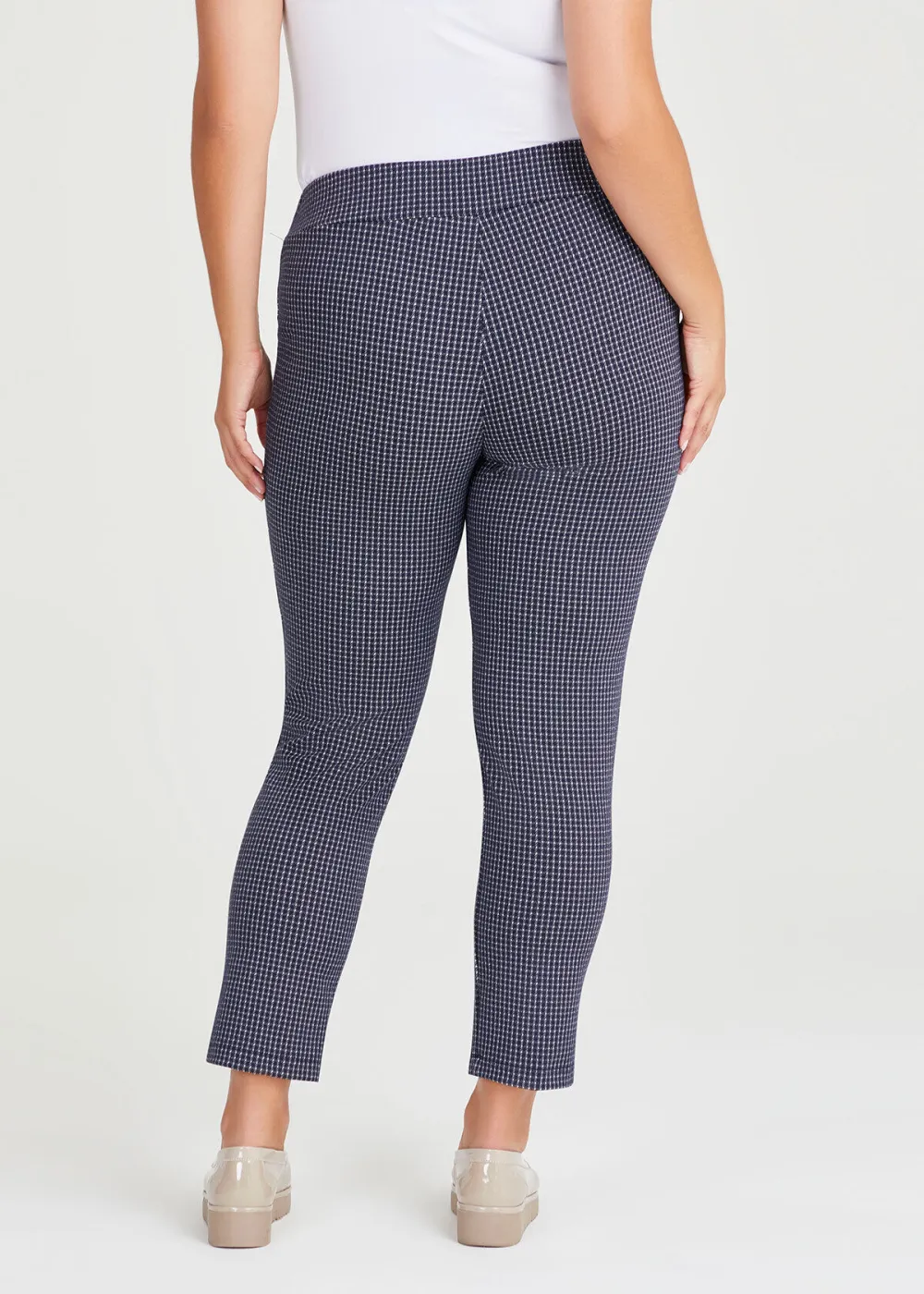 Textured Geo Pant