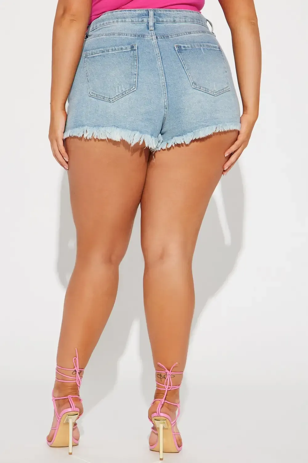 Heatwave Cut Off Denim Shorts - Light Wash