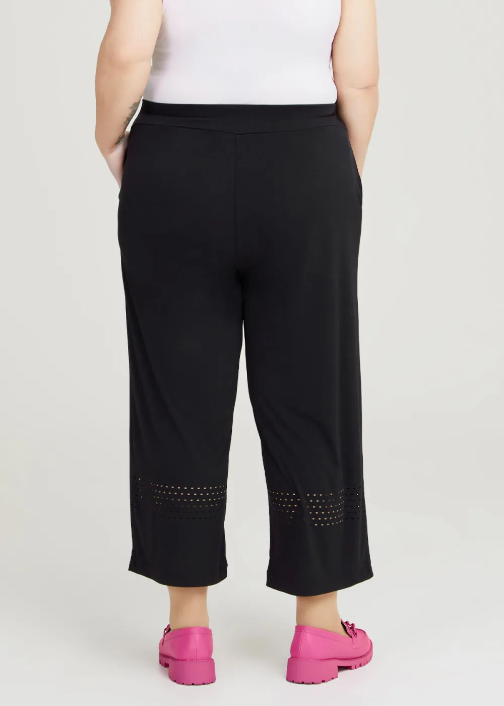 Laser Cut Detail Cullote Pant
