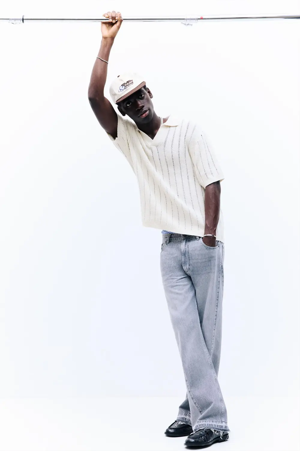 Short sleeve knit polo shirt