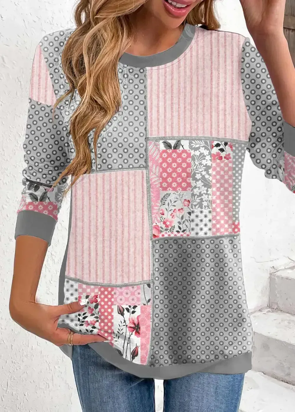 Light Pink Patchwork Geometric Print Long Sleeve Sweatshirt