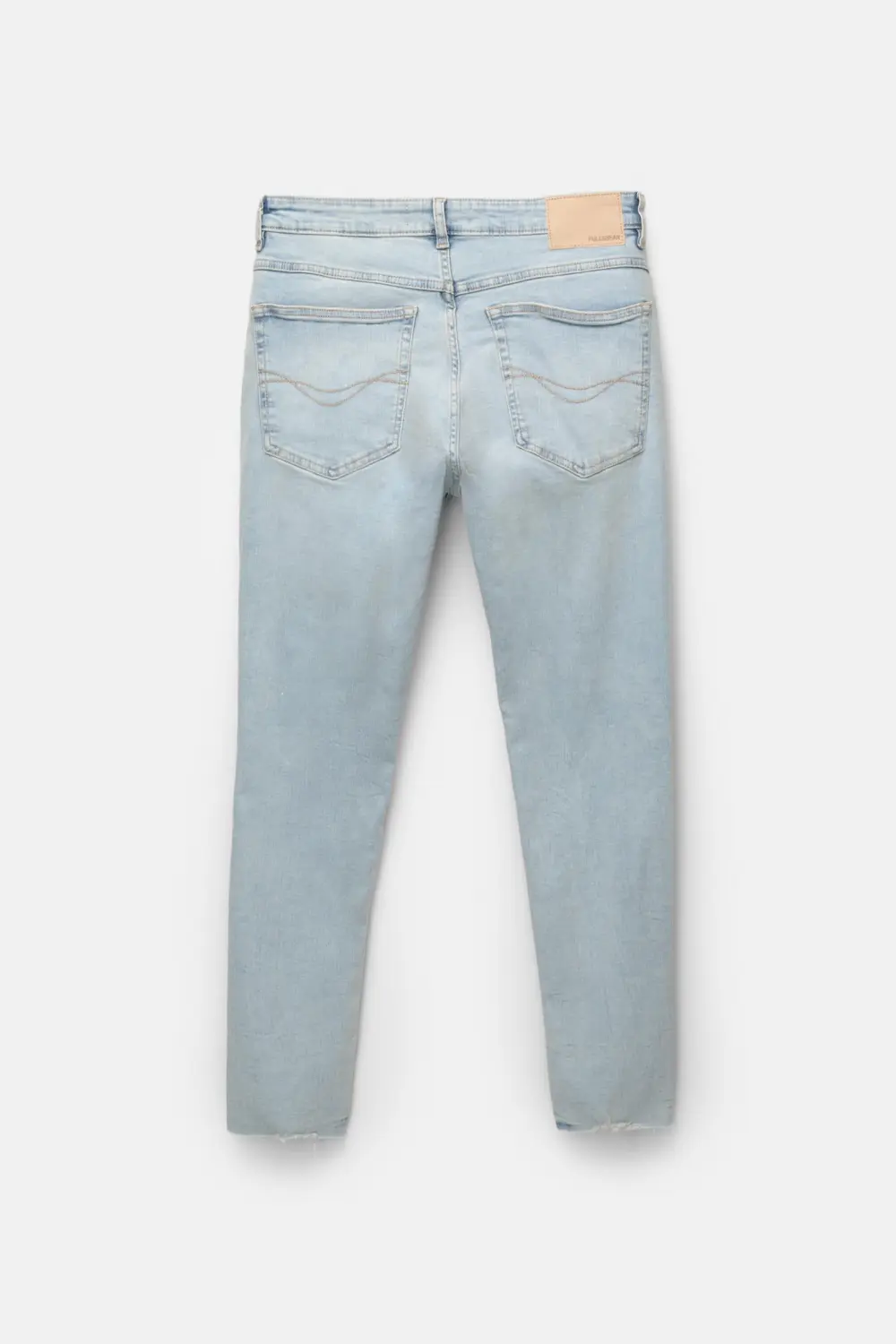 Ripped carrot fit jeans