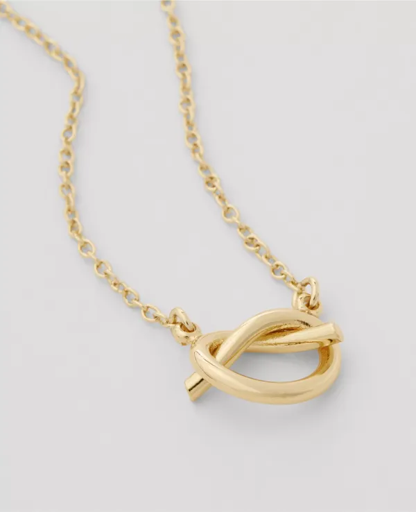 Knot Necklace