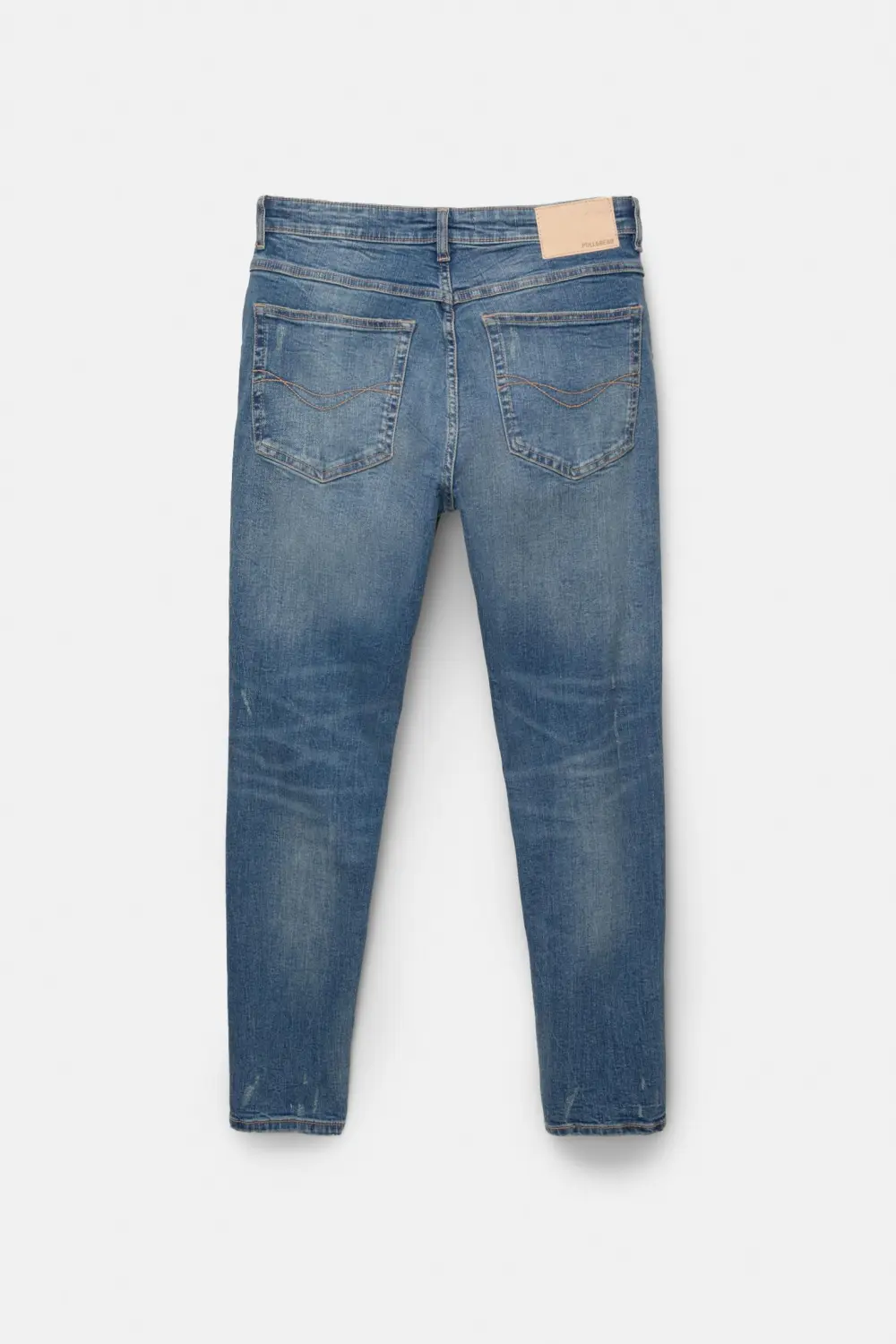 Ripped carrot fit jeans