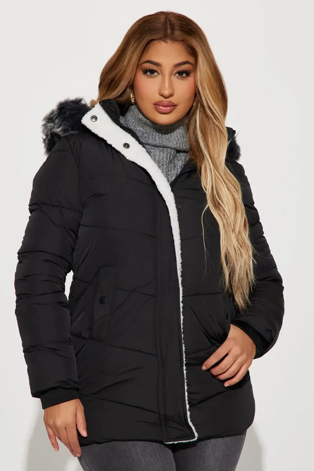 Snow Glow Long Puffer Jacket - Black