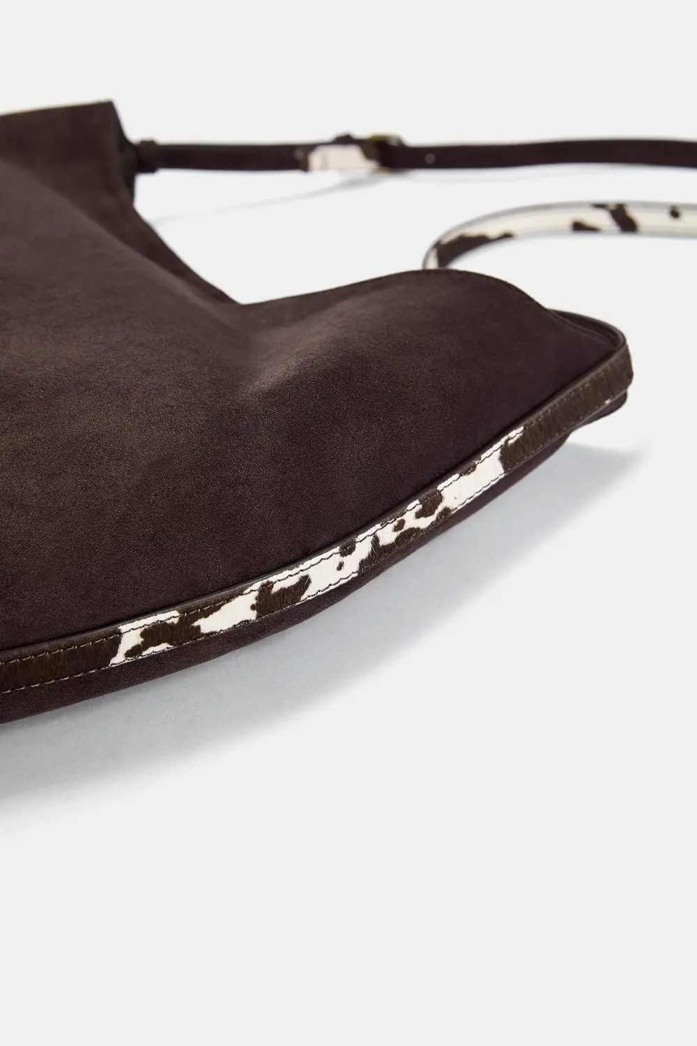 Bolso de hombro detalle animal print