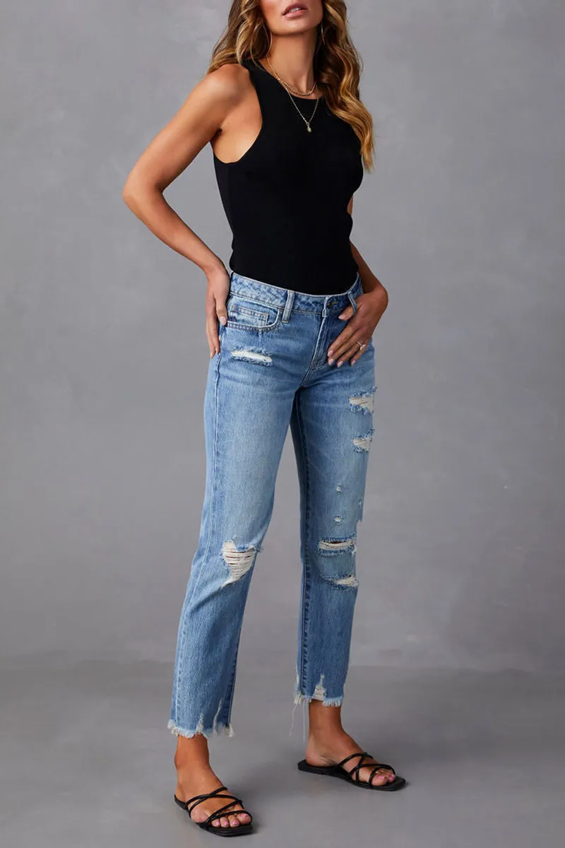 Wash Ripped Raw Hem Mid Rise Crop Jeans