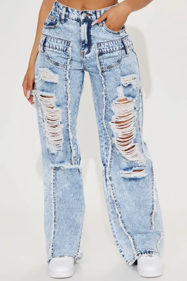 New Era Easy Waist Ripped Jeans - Light Wash