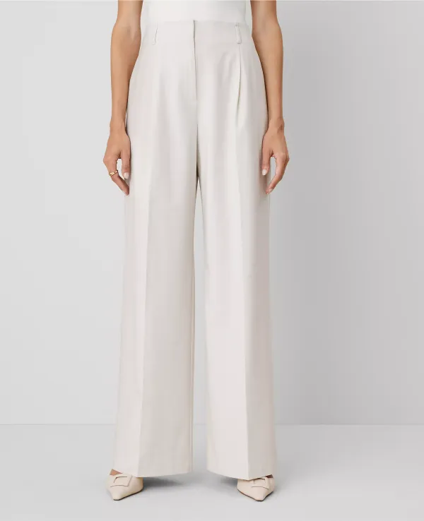 The Wide-Leg Pant