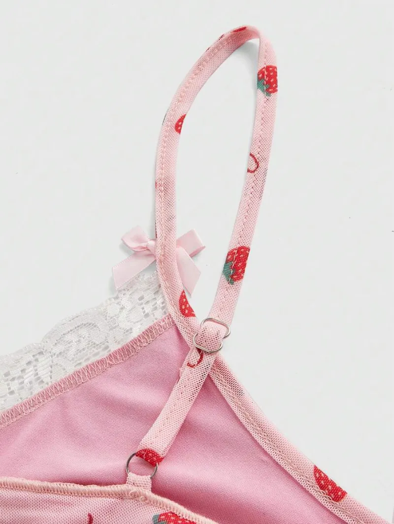Kawaii Women's Strawberry & Bowknot Print Splicing Lace Camisole Tank Top