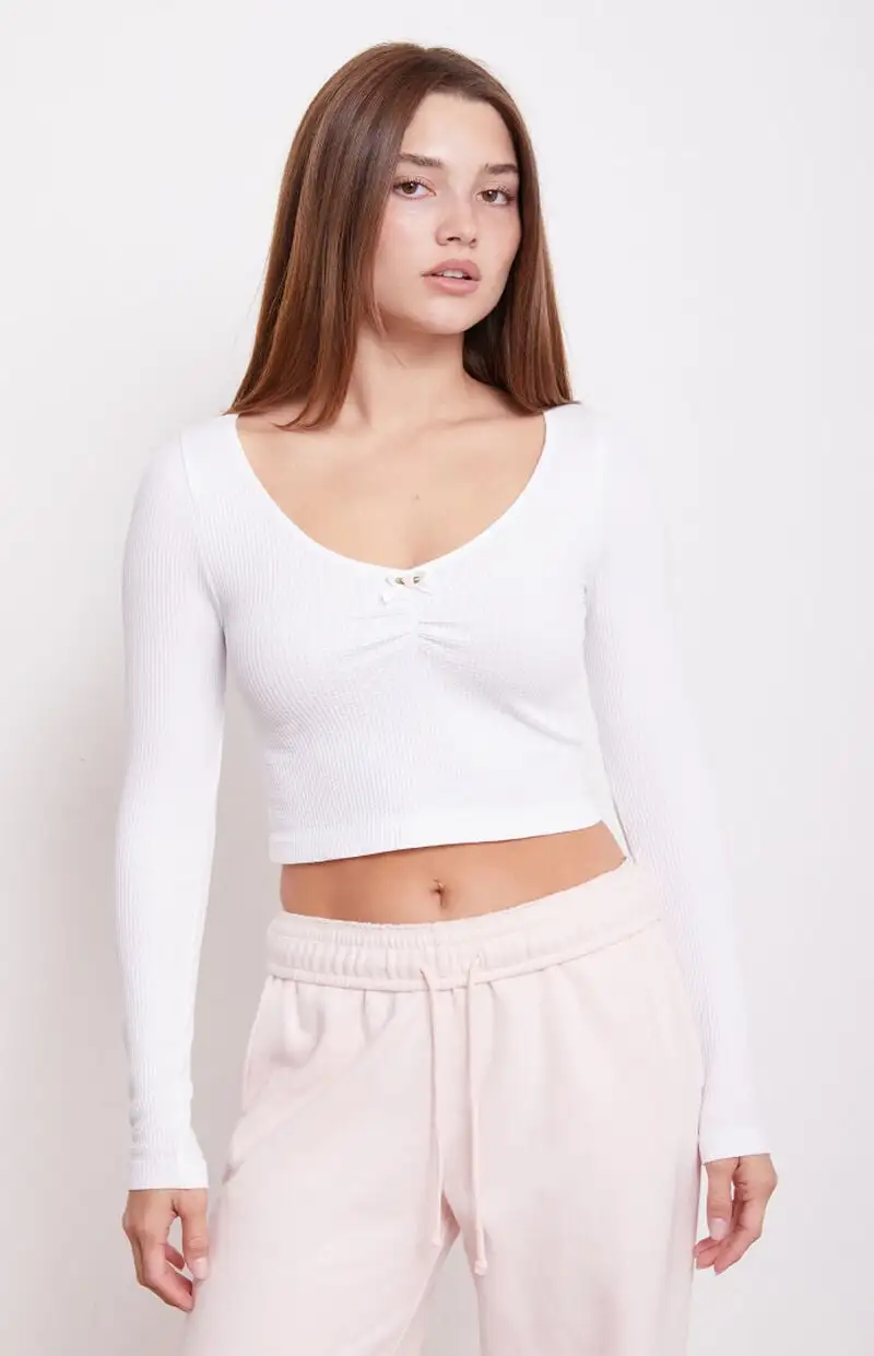 Contour Seamless Waffle Knit Cinched Long Sleeve Top