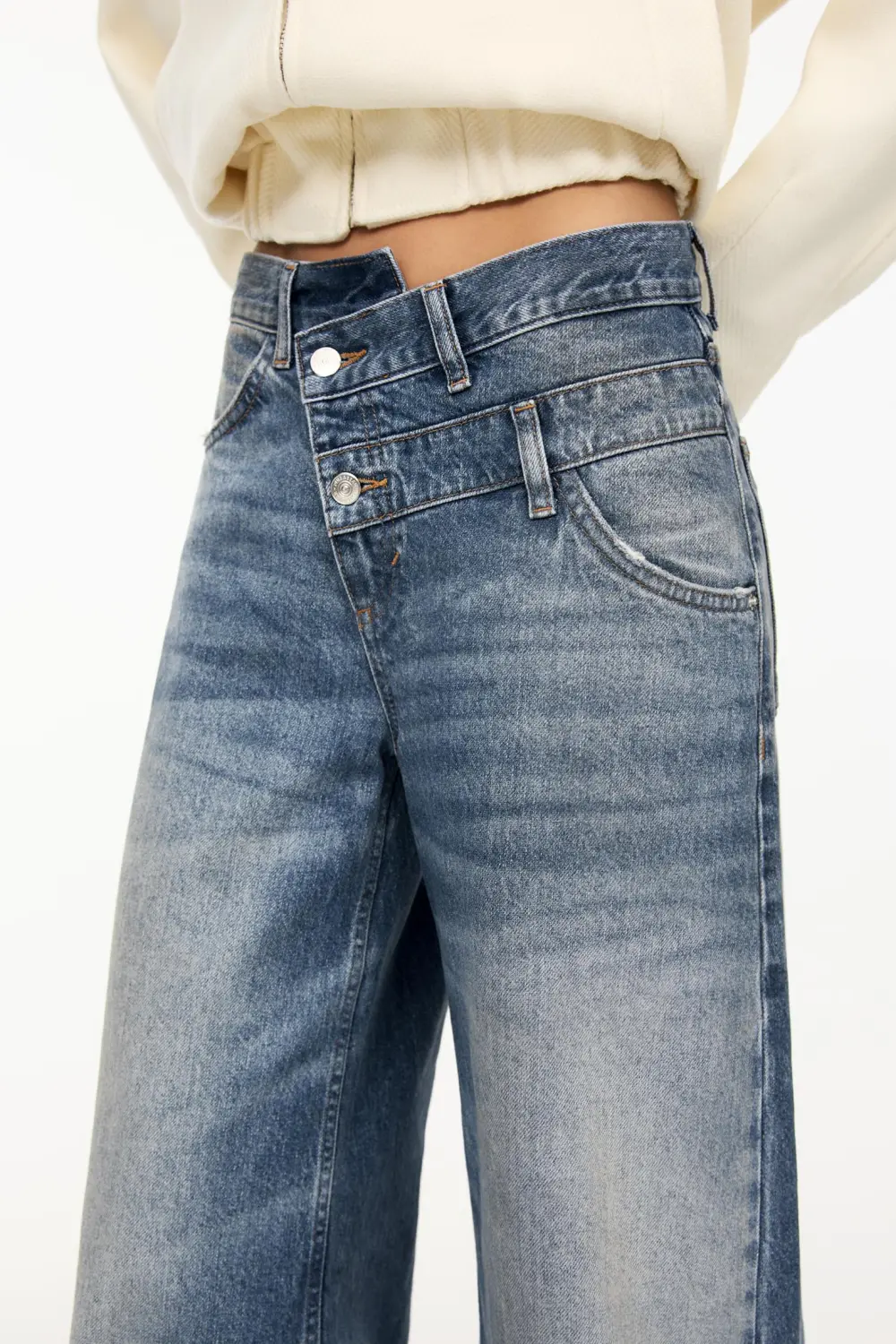 Jeans cintura cruzada