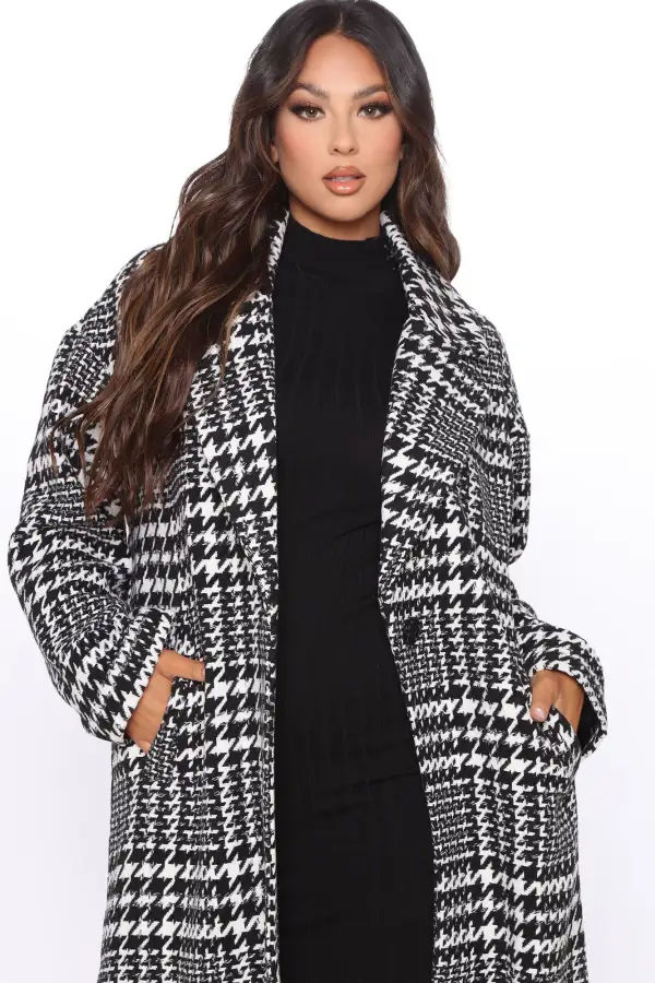 Deeper Love Houndstooth Coat - Black/White