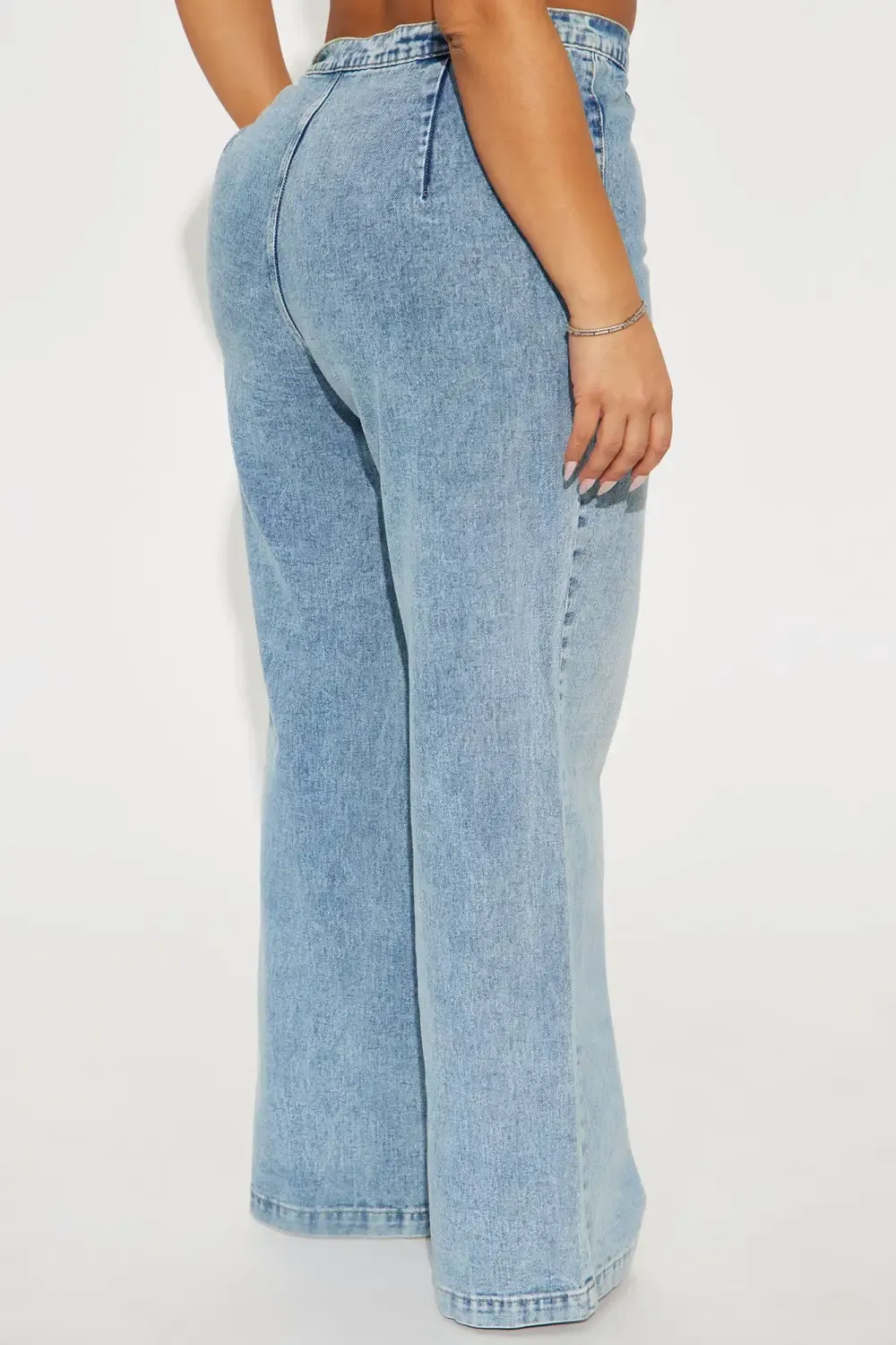 Chasing Dreams Non Stretch Straight Leg Jeans - Medium Wash