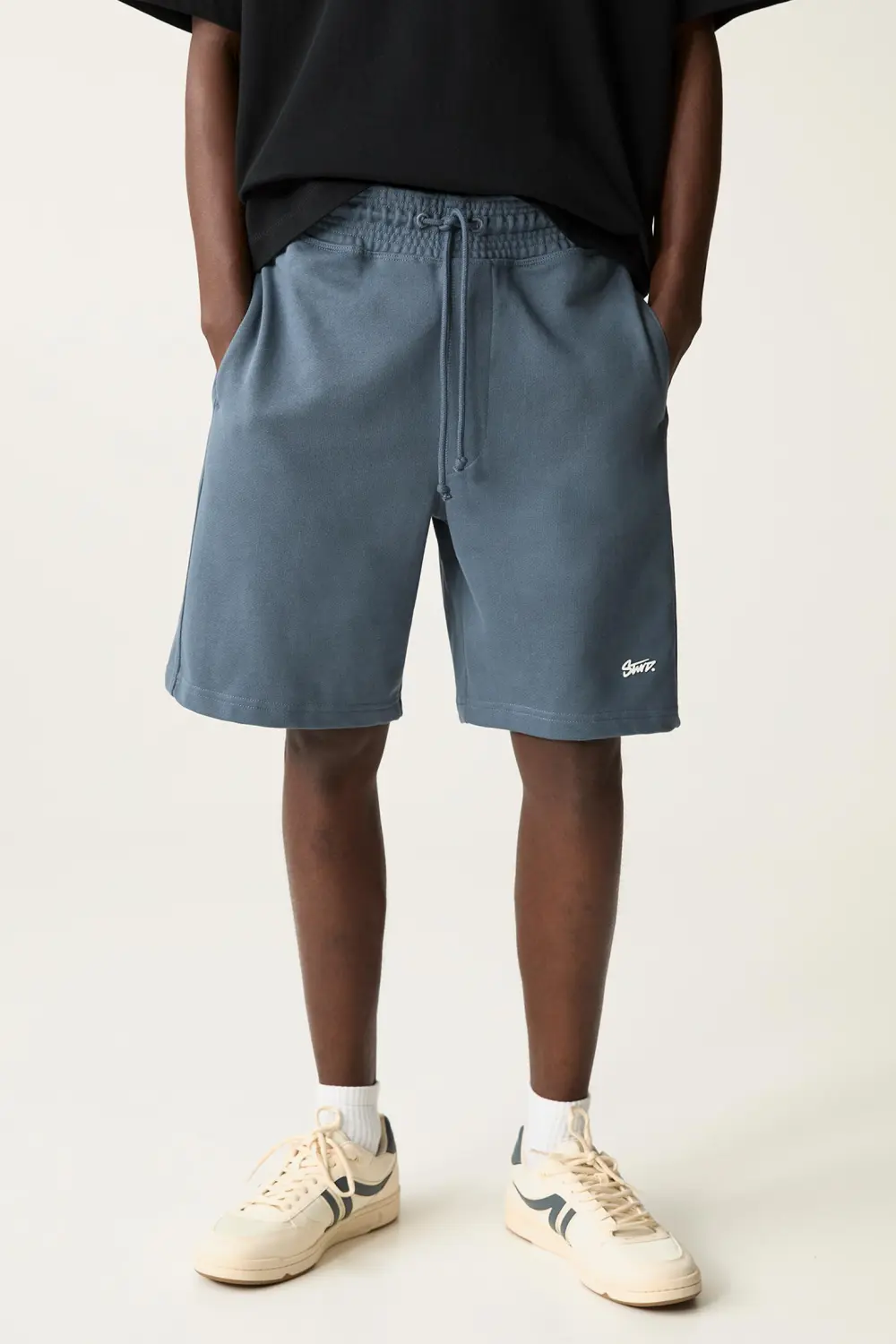 2-pack of STWD Bermuda short sweatpants