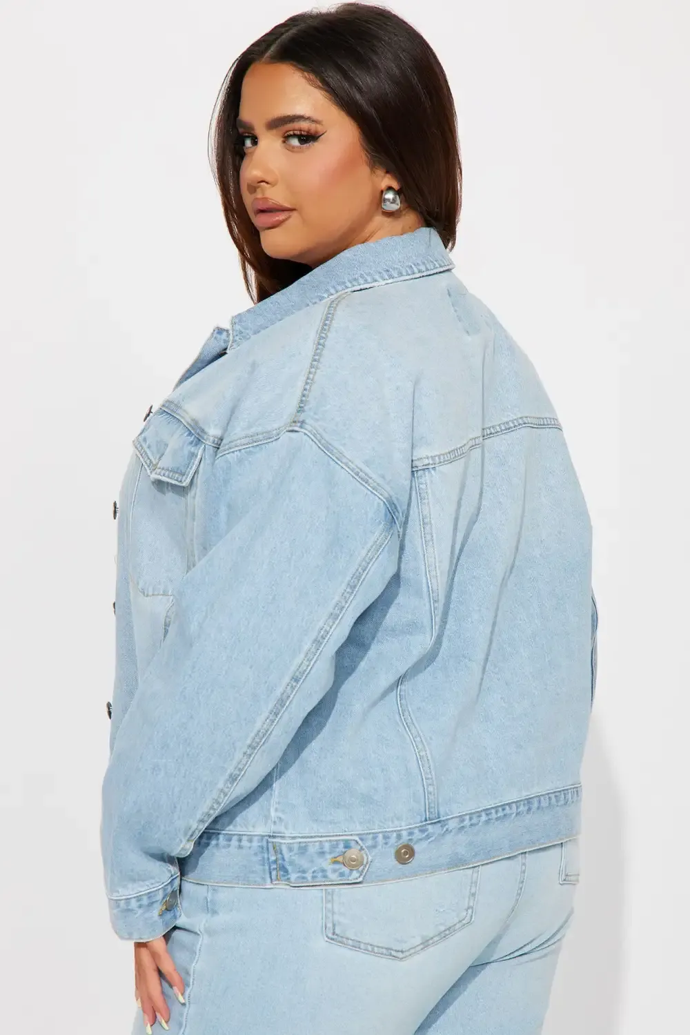 High Standards 90's Boyfriend Denim Trucker Jacket - Light Wash
