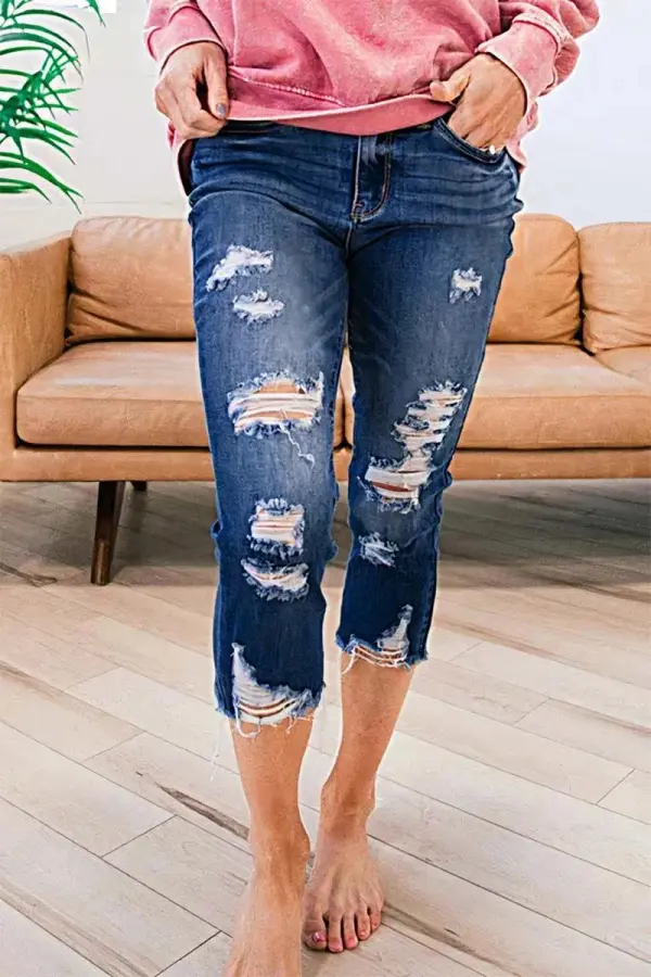 Button Up Ripped Raw Hem Mid Rise Capri Jeans