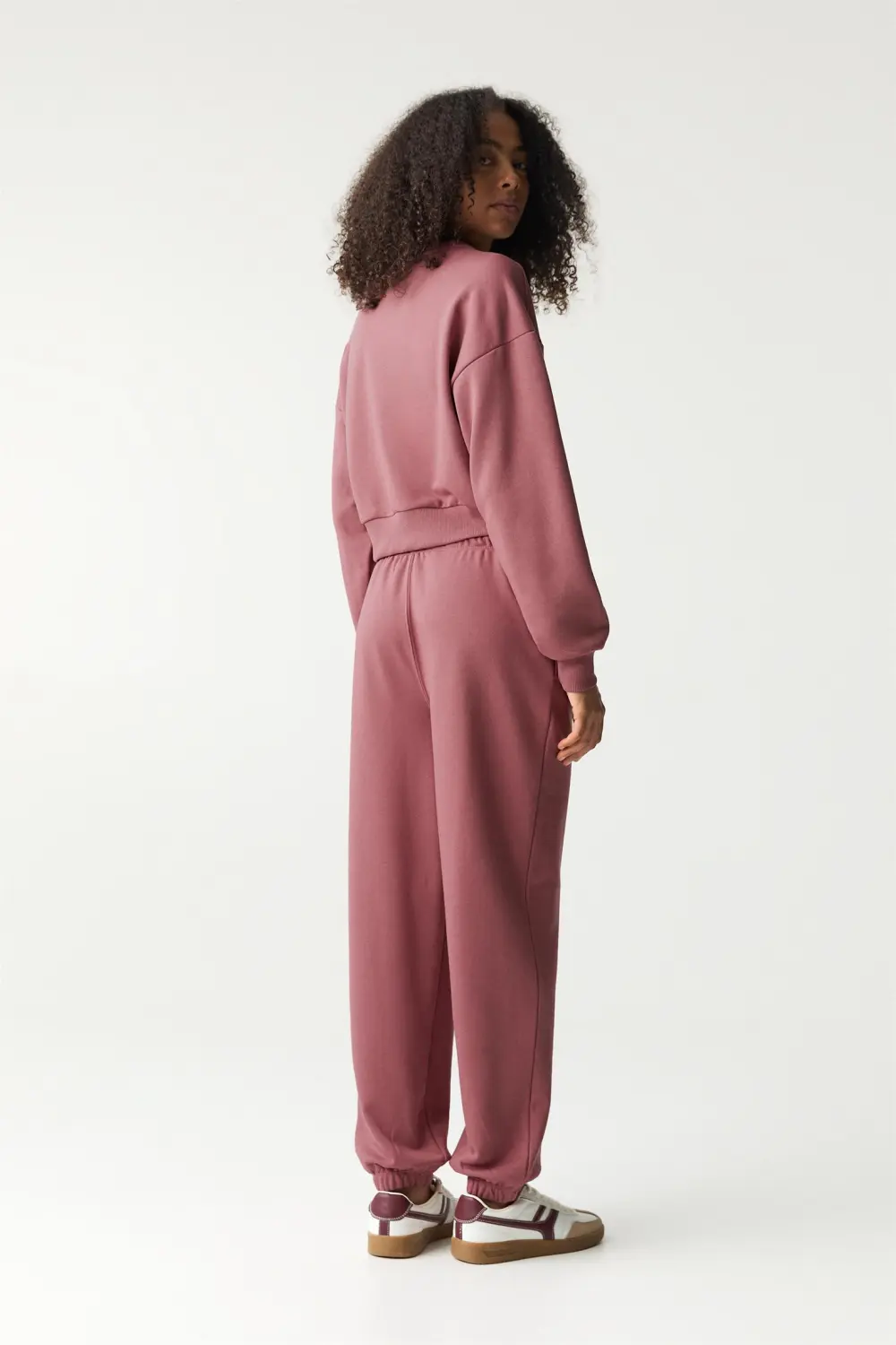 Sudadera cropped