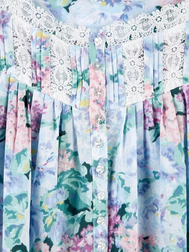 Eileen West Vintage Floral Cotton Lawn Robe