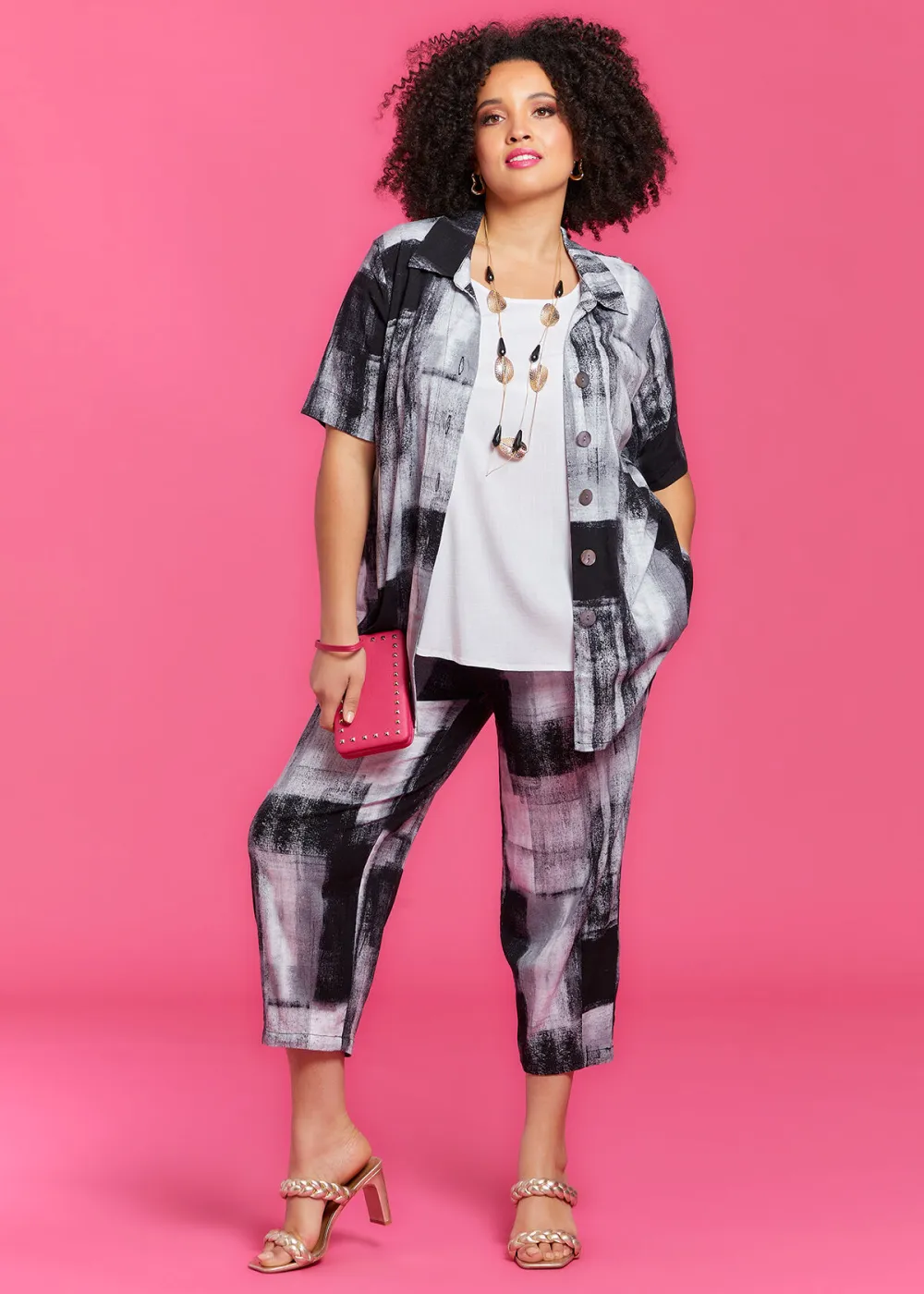 Natural Lia Abstract Crop Pant