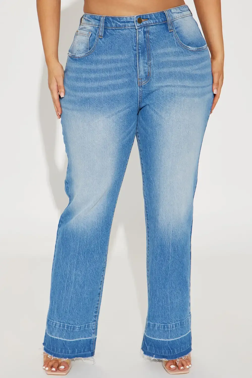 Fair Game Straight Leg Jeans - Medium Wash
