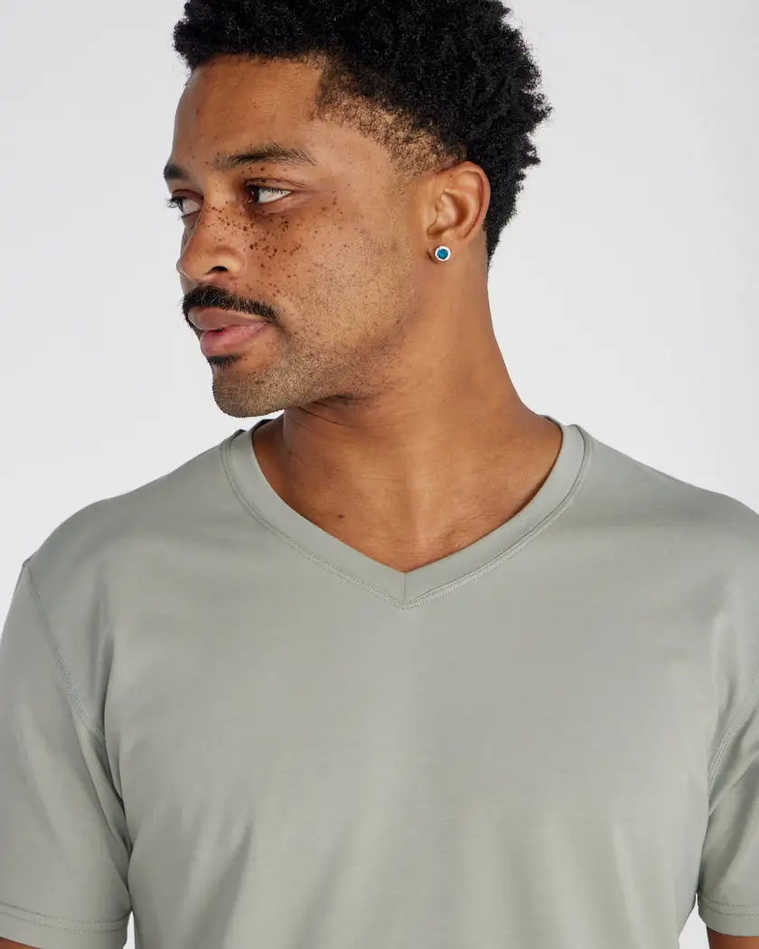 Drop-Cut V-Neck: Lux