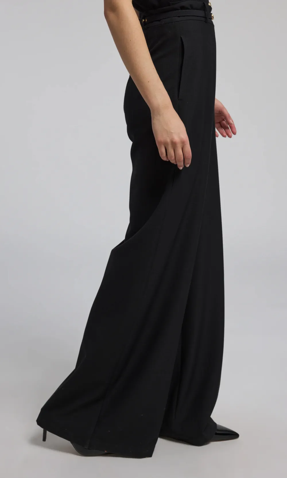 Johanna Suiting Turn-Lock Belted Pants