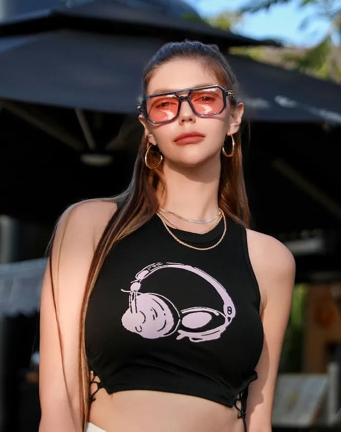 FEISEDY Vintage Square 70s Flat Aviator Sunglasses Women Men Classic Retro Stylish Frame UV400 Sunglasses B2622