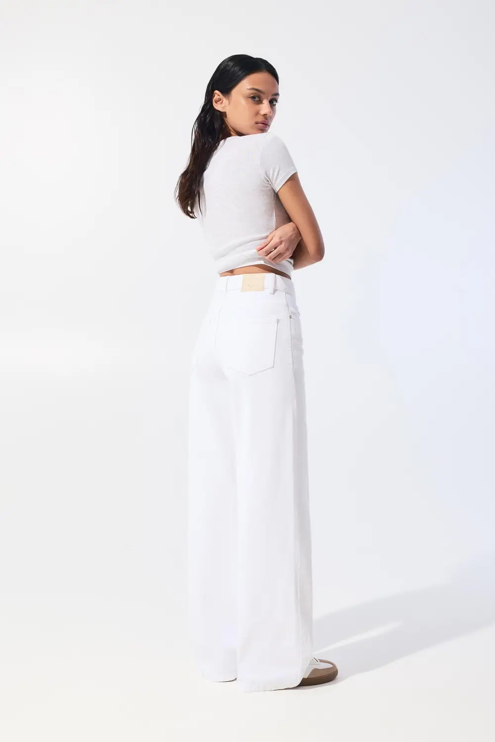 Jeans wide leg tiro alto
