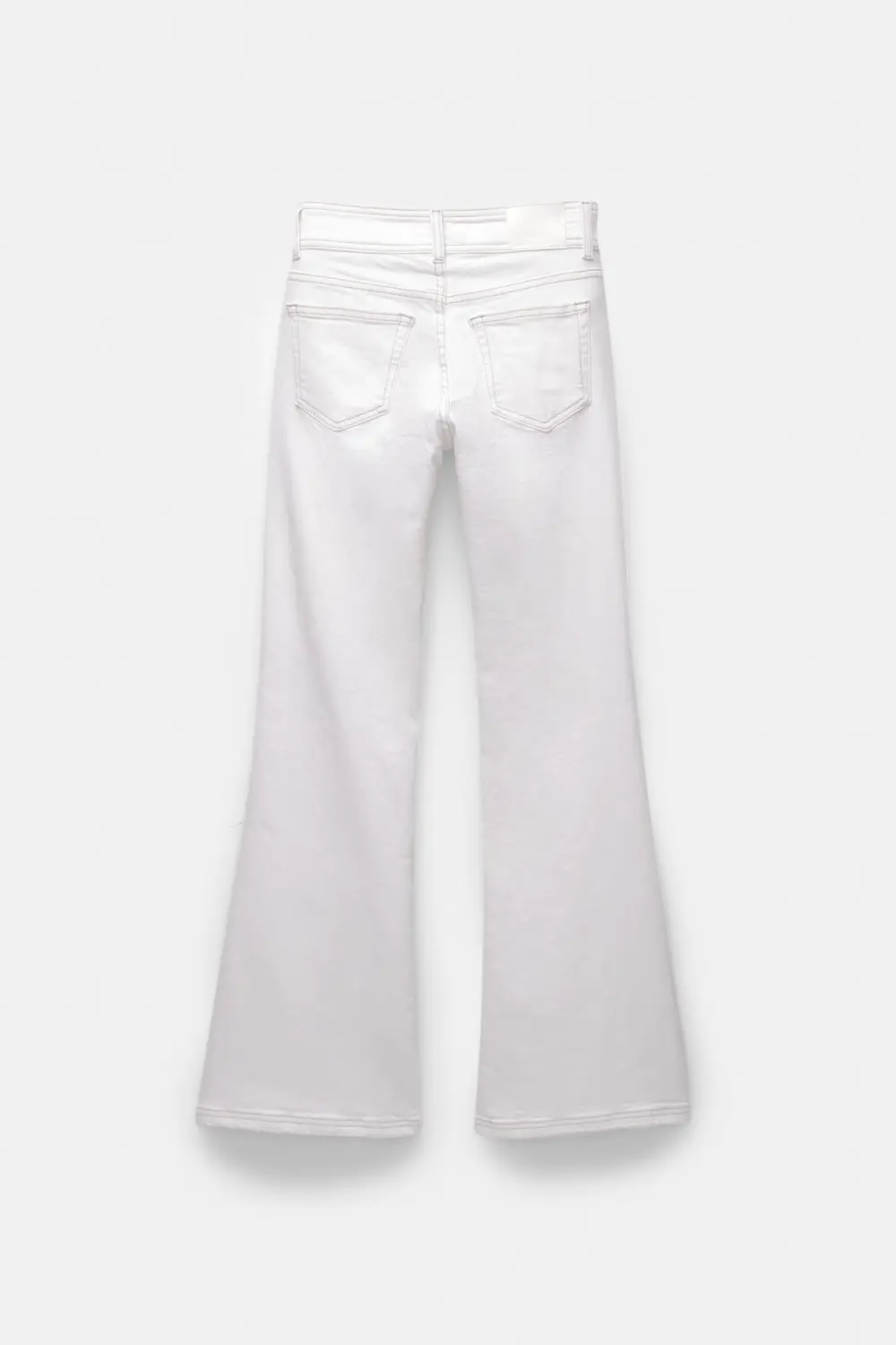 Jeans bootcut tiro bajo
